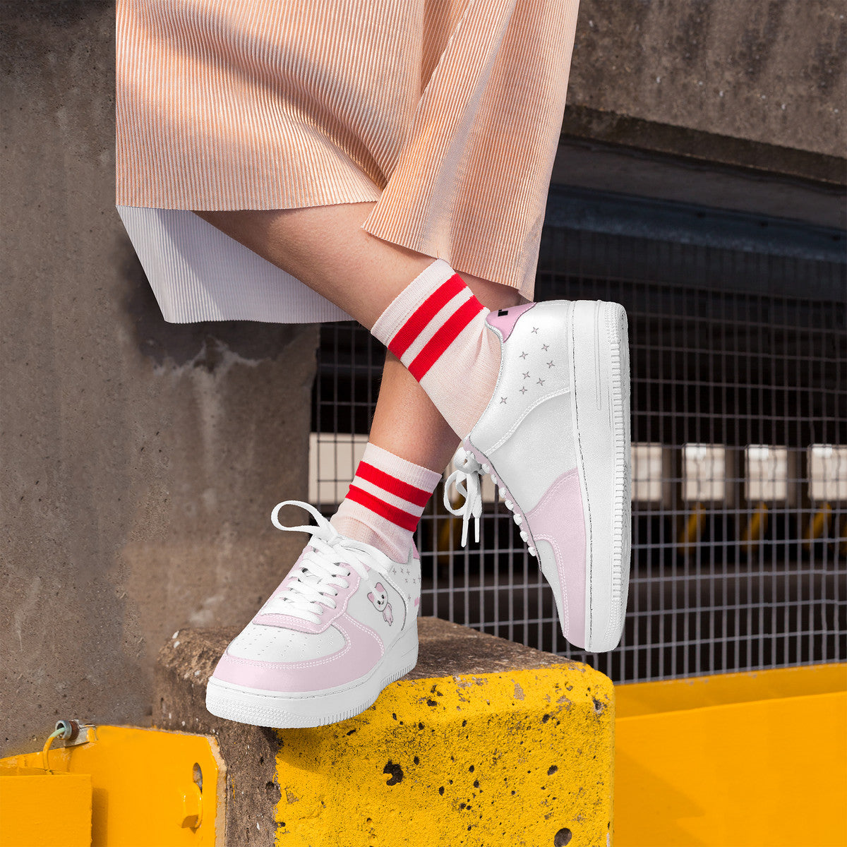 Itzy Yuna Sneakers - Twinzy NAong Low Top Unisex Sneaker