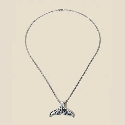 Stray Kids Han Wale necklace