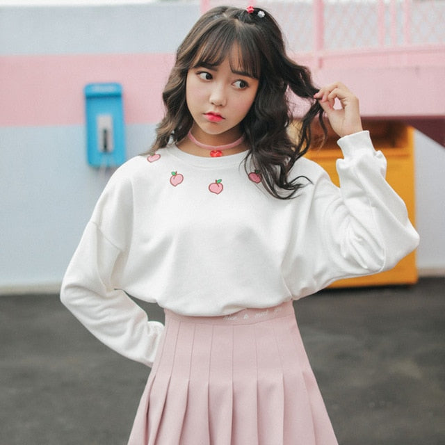 Kawaii sweater with peaches - SD-style-shop